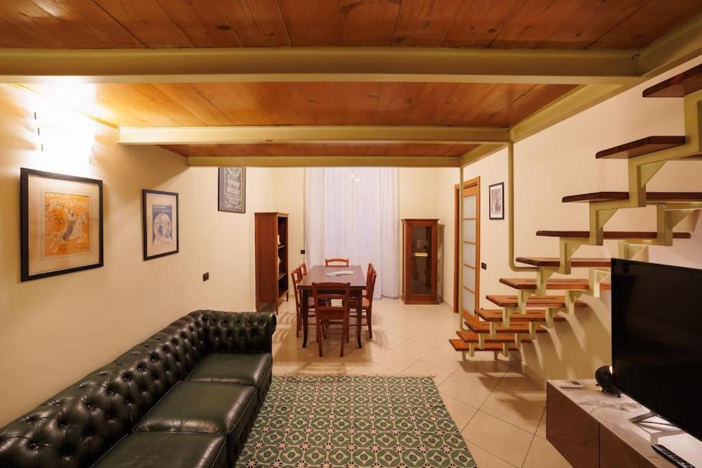 Appartamento The San Gregorio Armeno By Houseinnaples *
